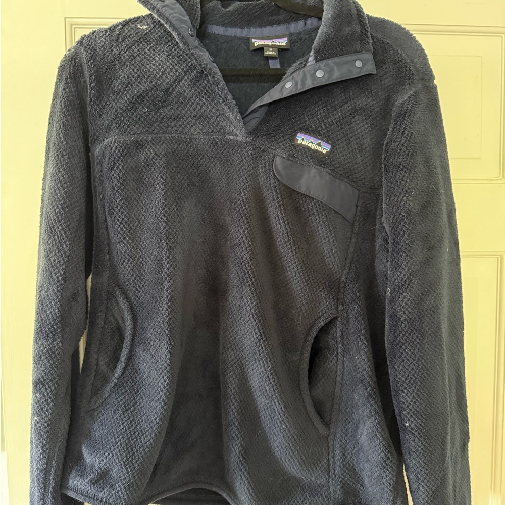 Patagonia Charcoal Fleece Pullover